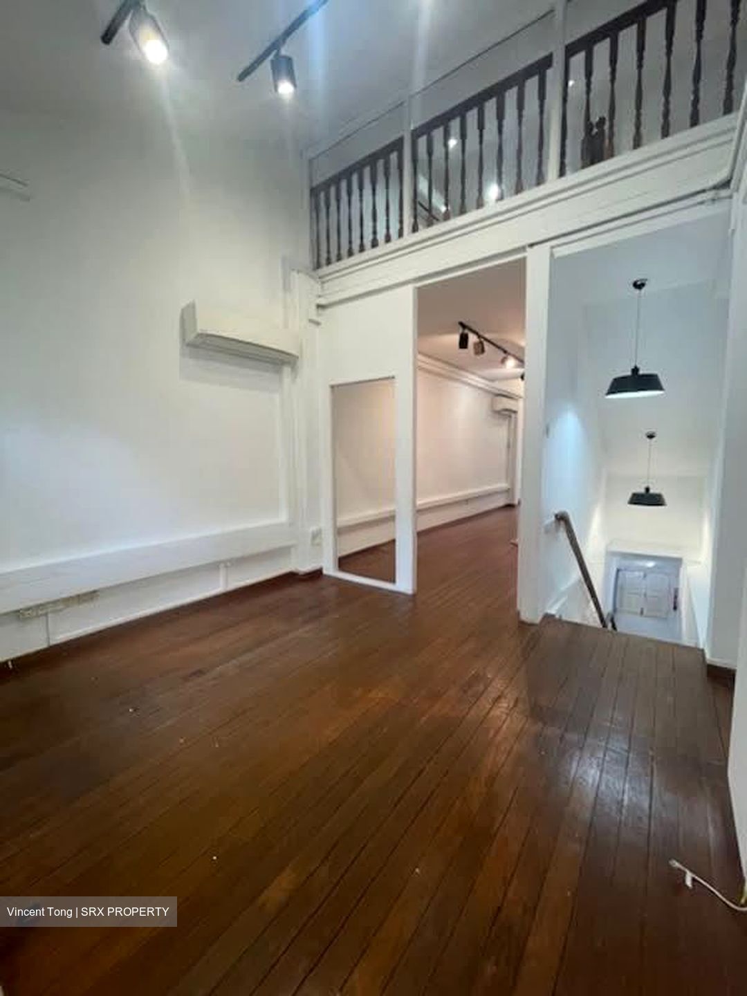 Amoy Street (D1), Office #555020731